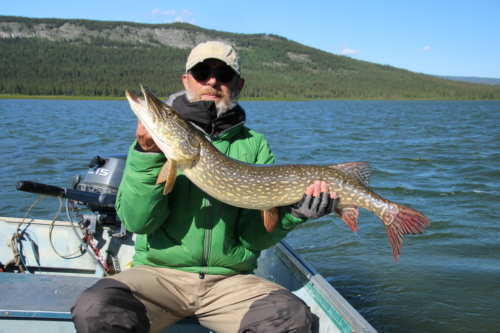 The Wandering Angler - Yukon Lodge0162 (4)